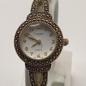 Cardini Gold Tone Ladies Quartz Cuff Watch New Battery!
